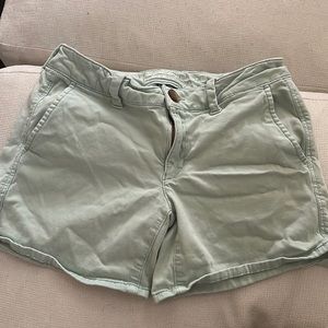 American eagle shorts size 4